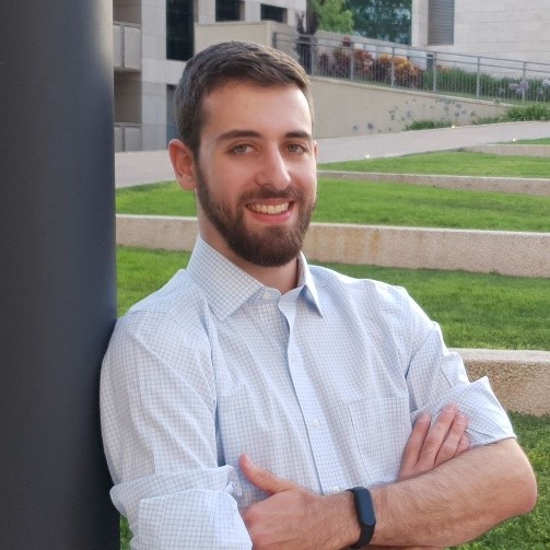 Dr. Eitan Kondratovsky Dr. Eitan Kondratovsky